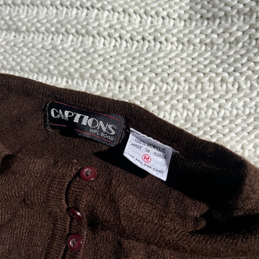 Brown sweater with buttons, Size M - Picture 3 of 3